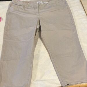 Talbots Woman Heritage  Khaki Cotton Capris Plus size